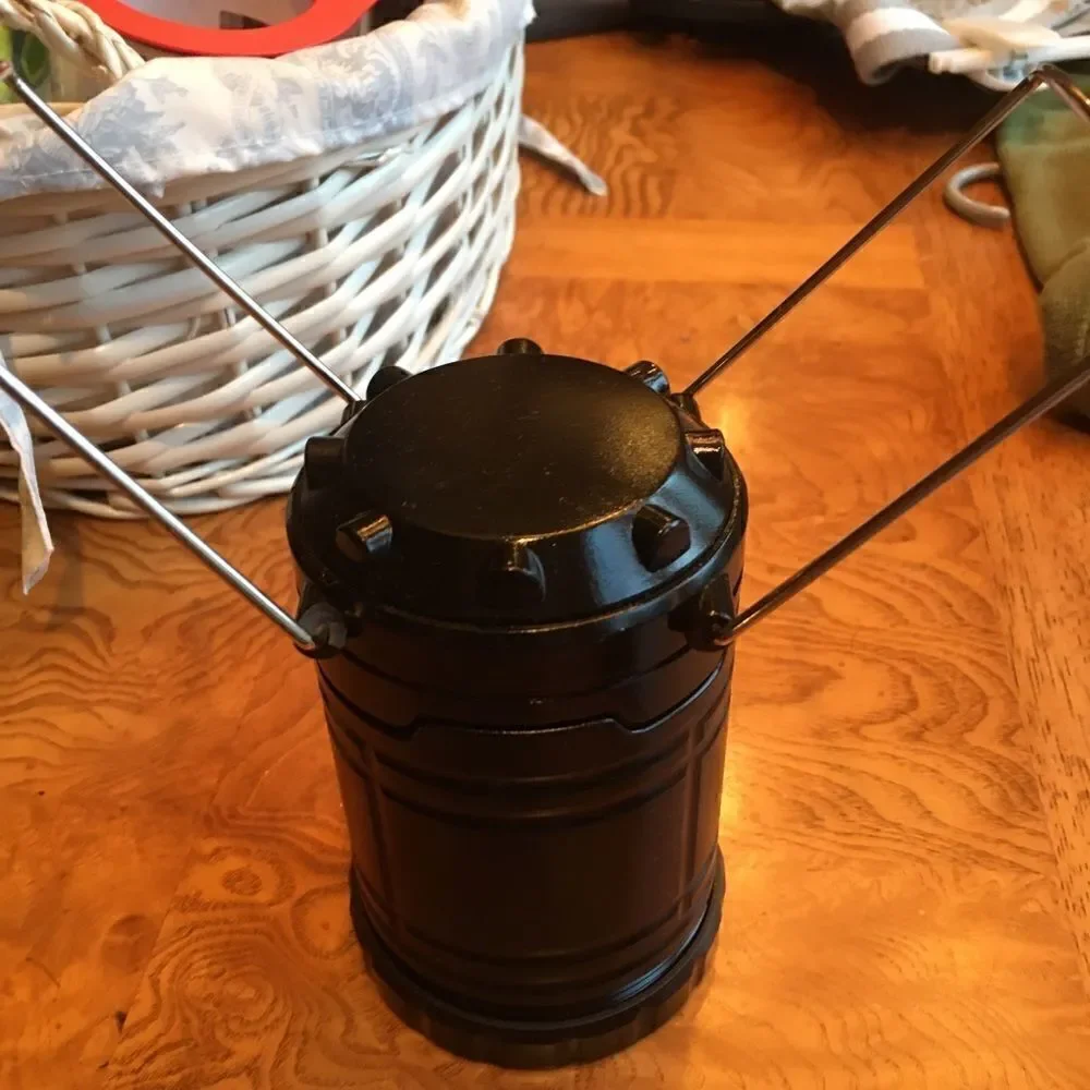 EMERGENCY & Outdoor Small Portable Light
